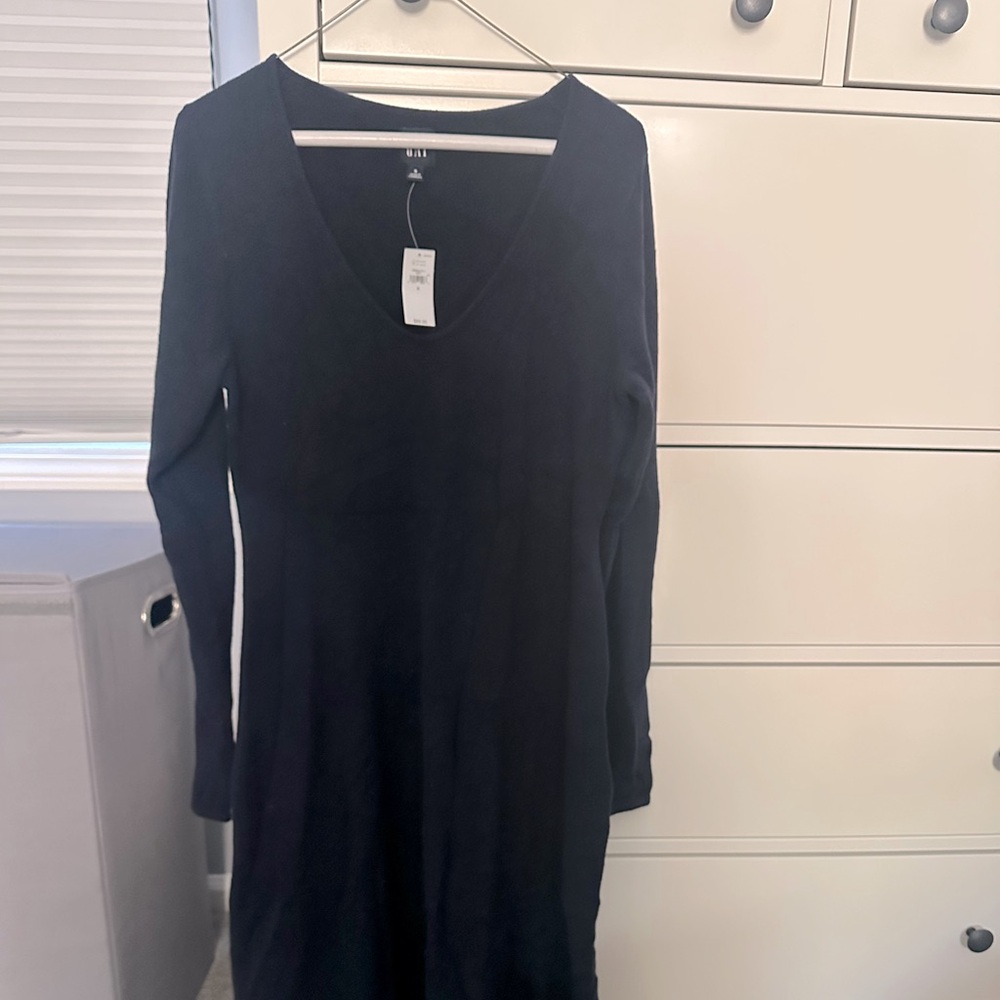 Navy blue scoop neck midi sweater dress